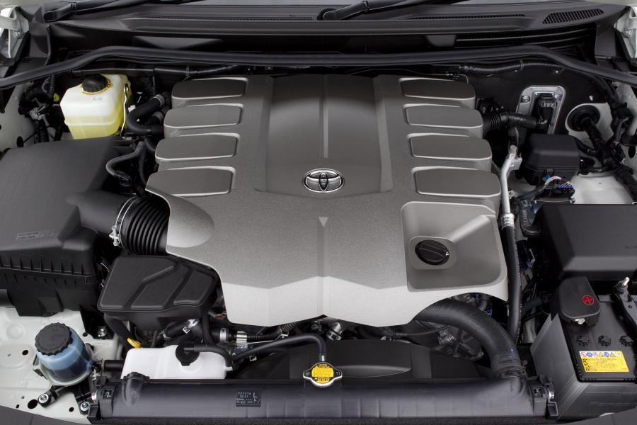  Toyota Land Cruiser 200 2012 года  (фото 13 из 48)